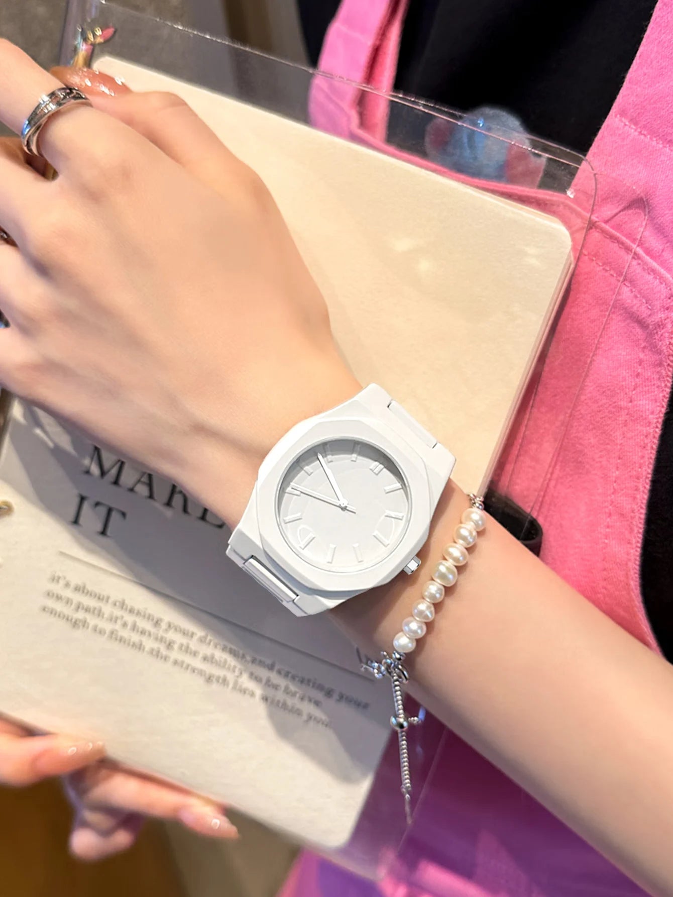 fundo branco falta 5