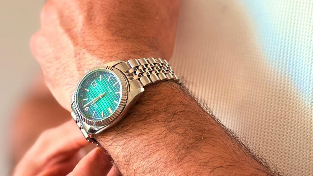 Por que o relógio continua sendo o acessório nº1 do homem moderno